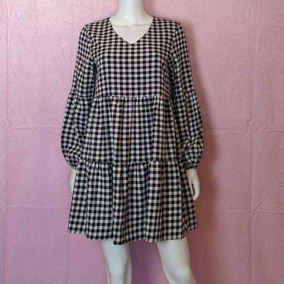 Black and White Gingham V Neck Volume Sleeve Tiered Mini Dress size Small - Picture 1 of 7